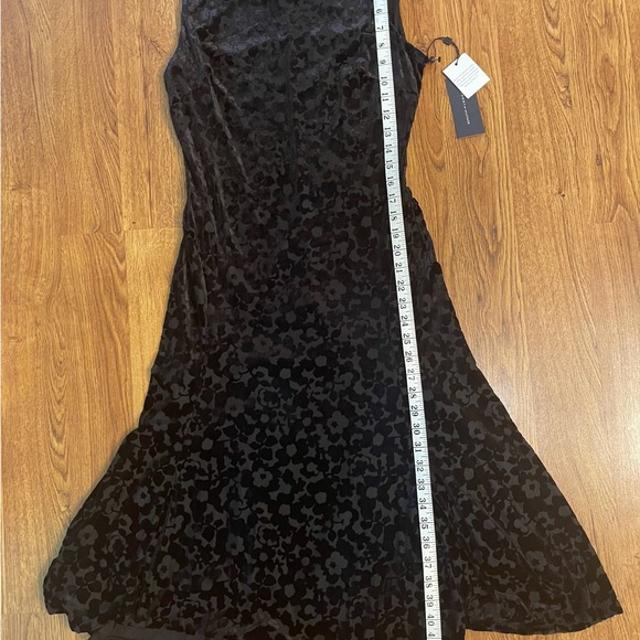 Tommy Hilfiger Velvet Dress NWT Size 4 - Picture 7 of 10